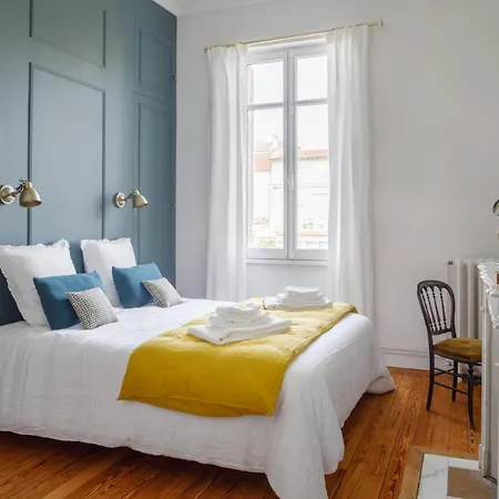 Le Clos Labottiere - Bed and Breakfast 4*