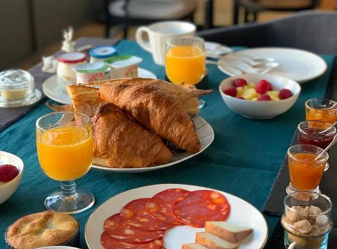 Le Clos Labottiere - Oda ve Kahvaltı 4*