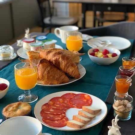 Le Clos Labottiere - Bed & Breakfast *